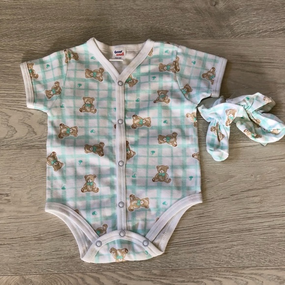 NWT Good News Teddy Bear 2 pc Matching Infant Onesie Set with Booties - Picture 9 of 14